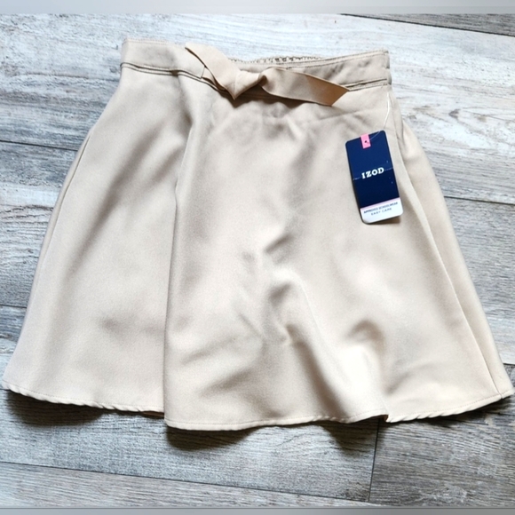 Izod Girl's Elastic Waist Belted Khaki Scooter Skirt. - Picture 1 of 5